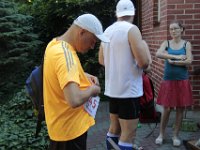 MG 1586  Przygotowania przed odprawą zawodników. Temperatura już przekracza 25 stopni…