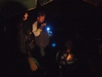 Gorąca herbata na jesienny wieczór – niezbędna dla zawodników i kibiców.